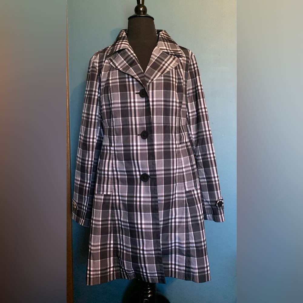 Relativity rain coat